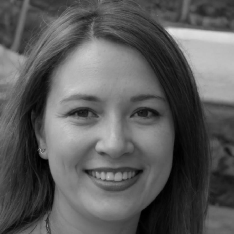Roxanne Holbrook, Senior Portfolio Analyst